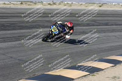 media/Jan-16-2026-CVMA Friday Practice (Fri) [[6f2bf47531]]/5-Racer 4-Trackday1/Session 2 (Bowl)/